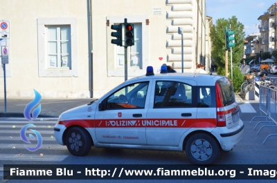 Fiat Nuova Panda I serie
09 - Polizia Municipale Viareggio
Parole chiave: Fiat Nuova_Panda_Iserie Carnevale_Viareggio_2013