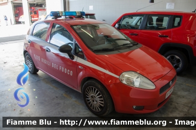 Fiat Grande Punto
Vigili del Fuoco
Comando Provinciale di Perugia
VF 25075
Parole chiave: Fiat Grande_Punto VF25075