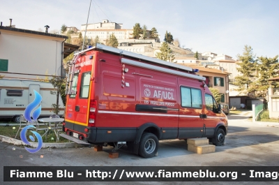 Iveco Daily V serie
Vigili del Fuoco
AutoFurgone/Unità di Crisi Locale
allestimento Iveco-Magirus
VF 27079

Emergenza Terremoto Cascia
Parole chiave: Iveco Daily_Vserie Vigili_del_Fuoco VF_27079