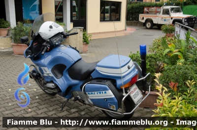 Bmw R850RT II serie
Polizia di Stato
Polizia Stradale
Polizia G0501
Parole chiave: Bmw R850RT_IIserie Polizia_di_Stato POLIZIAG0501