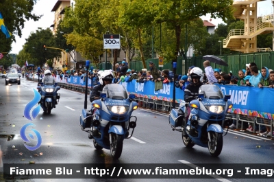 Bmw R850RT II serie
Polizia di Stato
Polizia Stradale
POLIZIA G0005

In servizio ai Mondiali di Ciclismo 2013
Parole chiave: Bmw_R850RT_II_serie_Polizia_Stradale_POLIZIA_G0005_Mondiali_Ciclismo_Firenze_2013