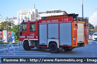 Iveco CityEuroFire 100E21 I serie
Vigili del Fuoco
Comando Provinciale di Lucca
Distaccamento di Viareggio (LU)
AutoPompaSerbatoio allestimento Iveco-Magirus
VF 19868
Parole chiave: Iveco CityEuroFire_100E21_Iserie VF19868