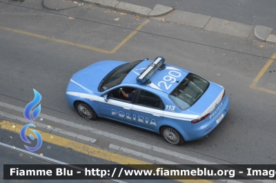 Alfa Romeo 159
Polizia di Stato
Squadra Volante
POLIZIA F5125
Parole chiave: Alfa_Romeo_159_Polizia_di_Stato_F5125