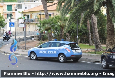 Lancia Nuova Delta
Polizia di Stato
Reparto Prevenzione Crimine
POLIZIA H9103
Parole chiave: Lancia Nuova_Delta Polizia_Reparto_Prevenzione_Crimine POLIZIA_H9103