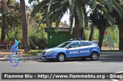 Lancia Nuova Delta
Polizia di Stato
Reparto Prevenzione Crimine
POLIZIA H9103
Parole chiave: Lancia Nuova_Delta Polizia_Reparto_Prevenzione_Crimine POLIZIA_H9103