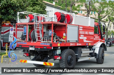 Mercedes-Benz Unimog U5023
Vigili del Fuoco
Comando Provinciale di Firenze
Distaccamento Permanente di Firenze Ovest
Allestimento Telaio Bai
Modulo AIB Divitec/Rosenfire
VF 32289
Parole chiave: Mercedes_Benz Unimog_U5023 VF32289