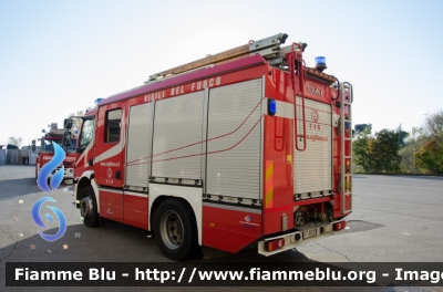 Volvo FL 290 III serie
Vigili del Fuoco
Comando Provinciale di Perugia
AutoPompaSerbatoio allestimento Bai
VF 26225
Parole chiave: Volvo FL_290_IIIserie VF26225