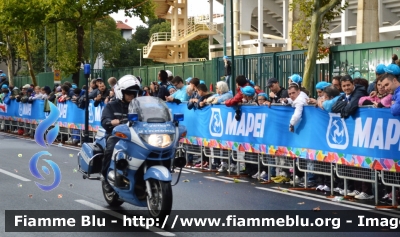 Bmw R850RT II serie
Polizia di Stato
Polizia Stradale
POLIZIA G1075

In servizio ai Mondiali di Ciclismo 2013
Parole chiave: Bmw_R850RT_II_serie_Polizia_Stradale_POLIZIA_G1075_Mondiali_Ciclismo_Firenze_2013