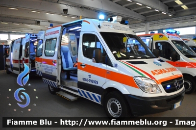 Mercedes-Benz Sprinter III serie
Società Pubblica Assistenza e Mutuo Soccorso Rosignano Marittimo (LI)
Allestita MAF

Esposta al REAS 2013
Parole chiave: Mercedes_Benz_Sprinter_III_serie_Società_Pubblica_Assistenza_Mutuo_Soccorso_Rosignano_Marittimo_REAS_2013