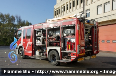 Iveco Stralis AF190S40 I serie
Vigili del Fuoco
Comando Provinciale di Perugia
AutoPompaSerbatoio allestimento Iveco-Magirus
VF 23703
Parole chiave: Iveco Stralis_AF190S40_Iserie VF23703