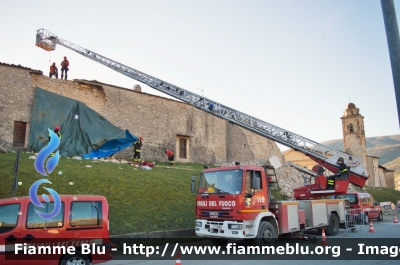 Iveco EuroFire 150E27 I serie
Vigili del Fuoco
AutoScala da 27 metri allestimento Iveco-Magirus
VF 19095

Emergenza Terremoto Norcia
Parole chiave: Iveco EuroFire_150E27_Iserie Vigili_del_Fuoco VF_19095