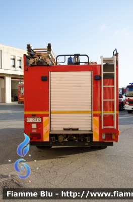 Iveco CityEuroFire 100E21 I serie
Vigili del Fuoco
Comando Provinciale di Perugia
AutoPompaSerbatoio allestimento Iveco-Magirus
VF 20112
Parole chiave: Iveco CityEuroFire_100E21_Iserie VF20112