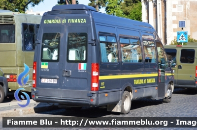 Iveco Daily V serie
Guardia di Finanza
GdiF 260 BH
Parole chiave: Iveco_Daily_V_serie_GdiF_260_BH_Guardia_di_Finanza_Festa_della_Repubblica_2014