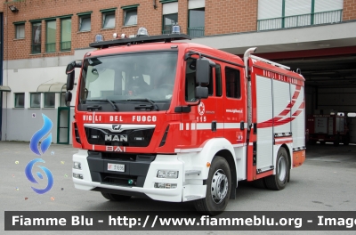 Man TGM 15.250 III serie
Vigili del Fuoco
Comando Provinciale di Grosseto
AutoPompaSerbatoio allestimento BAI
VF 31696
Parole chiave: Man TGM_15_250_IIIserie VF31696