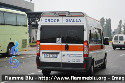 Fiat Ducato X250
Croce Gialla Spinea (VE)
Servizi Sociali
Allestito Olmedo
Parole chiave: Fiat_Ducato_X250_Croce_Gialla_Spinea_REAS_2013