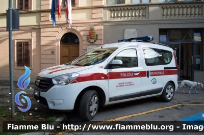 Dacia Dokker
Polizia Municipale dell'Unione Comuni Valdarno-Valdisieve (FI)
Comuni di Londa, Rufina, San Godenzo
Allestito Ciabilli
POLIZIA LOCALE YA 429 AM
Parole chiave: Dacia_Dokker