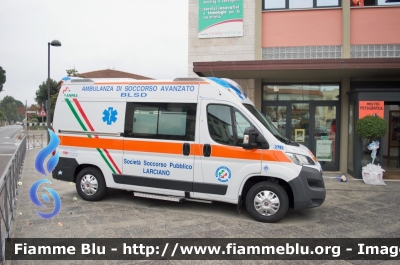 Fiat Ducato X290
Società Soccorso Pubblico Larciano (PT)
Allestito Mariani Fratelli
Parole chiave: Fiat Ducato_X290 Società_Soccorso_Pubblico_Larciano