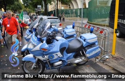 Bmw R850RT II serie
Polizia di Stato
Polizia Stradale
POLIZIA G0507

In servizio ai Mondiali di Ciclismo 2013
Parole chiave: Bmw_R850RT_II_serie_Polizia_Stradale_POLIZIA_G0507_Mondiali_Ciclismo_Firenze_2013