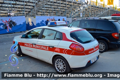 Fiat Nuova Bravo
Polizia Municipale Viareggio
POLIZIA LOCALE YA 903 AA
Parole chiave: Fiat Nuova_Bravo PoliziaLocaleYA903AA