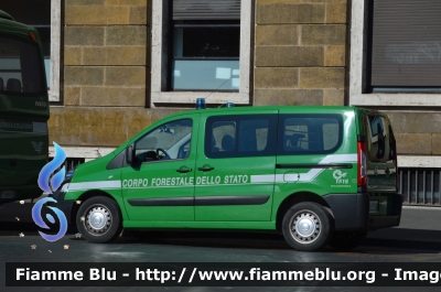 Fiat Scudo IV serie
Corpo Forestale dello Stato
CFS 419 AF
Parole chiave: Fiat_Scudo_IV_serie_Corpo_Forestale_dello_Stato_CFS_419_AF