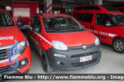 Fiat Nuova Panda 4x4 II serie
Vigili del Fuoco
Comando Provinciale di Grosseto
VF 31625
Parole chiave: Fiat Nuova_Panda_4x4_IIserie VF31625