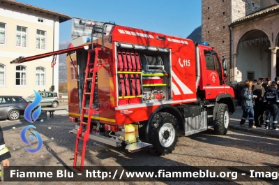 Mercedes-Benz Unimog U218
Vigili del Fuoco
Distretto di Trento
Corpo Volontario di Calavino
Allestita Kofler Fahrzeugbau 
VF 5J2 TN
Parole chiave: Mercedes_Benz Unimog_U218 Vigili_del_Fuoco Corpo_Volontario_Calavino VF_5J2_TN