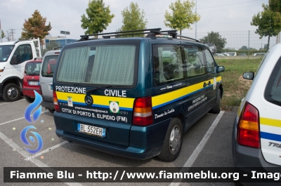 Mercedes-Benz Vito I serie
Protezione Civile Città di Porto Sant'Elpidio (FM)
Parole chiave: Mercedes_Benz Vito_Iserie