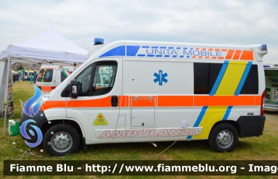 Fit Ducato X250
Ambulanza Dimostrativa EDM
Parole chiave: Fiat Ducato_X250 Ambulanza Meeting_Misericordie_2013