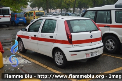 Fiat Punto III serie
Croce Rossa Italiana
Comitato Provinciale di Vercelli
CRI A877C
Parole chiave: Fiat_Punto_III_serie_CRI_Comitato_Provinciale_Vercelli_CRI_A877C