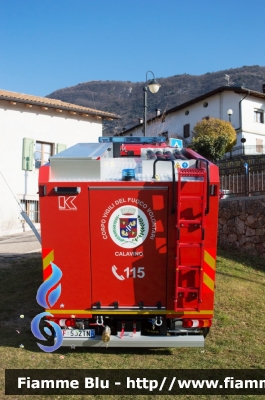 Mercedes-Benz Unimog U218
Vigili del Fuoco
Distretto di Trento
Corpo Volontario di Calavino
Allestita Kofler Fahrzeugbau 
VF 5J2 TN
Parole chiave: Mercedes_Benz Unimog_U218 Vigili_del_Fuoco Corpo_Volontario_Calavino VF_5J2_TN