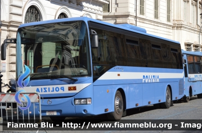 Irisbus Crossway 
Polizia di Stato
Reparto Mobile
POLIZIA H7413
Parole chiave: Irisbus_Crossway_POLIZIA_H7413_Polizia_di_Stato_Festa_della_Repubblica_2014