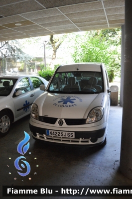 Renault Kangoo I serie
France - Francia
Centre Hospitalier de Lourdes
Parole chiave: Renault_Kangoo_I_serie_Centre_Hospitalier_de_Lourdes