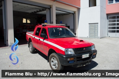 Mitsubishi L200 III serie
Vigili del Fuoco
Distretto di Mezzolombardo
Corpo Volontario di Mezzocorona
VF F75 TN
Parole chiave: Mitsubishi L200_IIIserie VF_Corpo_Volontario_Mezzocorona VF_F75TN