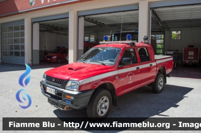 Mitsubishi L200 III serie
Vigili del Fuoco
Distretto di Mezzolombardo
Corpo Volontario di Mezzocorona
VF F75 TN
Parole chiave: Mitsubishi L200_IIIserie VF_Corpo_Volontario_Mezzocorona VF_F75TN