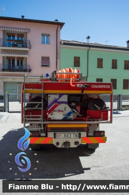 Iveco VM90 Scout
Vigili del Fuoco
Distretto di Mezzolombardo
Corpo Volontario di Mezzocorona
Antincendio Boschivo
Allestimento Calabrese
VF B63 TN
Parole chiave: Iveco VM90_Scout VF_Corpo_Volontario_Mezzocorona VF_B63TN