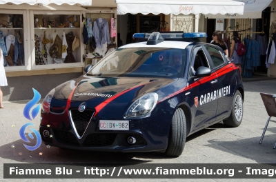 Alfa Romeo Nuova Giulietta restyle
Carabinieri
Nucleo Operativo Radiomobile
Allestimento NCT Nuova Carrozzeria Torinese
Decorazione Grafica Artlantis
CC DV 982
Parole chiave: Alfa_Romeo Nuova_Giulietta restyle CCDV982