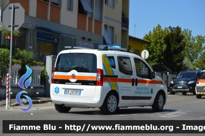 Fiat Qubo
Misericordia di Poggio a Caiano (PO)
Automedica
Allestita Alessi & Becagli
Parole chiave: Fiat_Qubo Misericordia_Poggio_a_Caiano