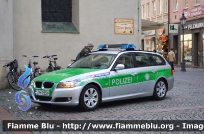 Bmw 320 Touring E91 restyle
Bundesrepublik Deutschland - Germania
Landespolizei Bayern - München 
Polizia territoriale della Baviera - Monaco
Parole chiave: Bmw_320_Touring_E91_restyle_Landespolizei_Polizia_Territoriale_Baviera