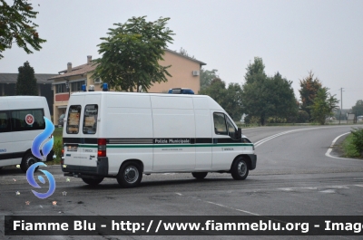 Fiat Ducato II serie
Polizia Locale
Comune di Brescia
Servizio di Protezione Civile
Livrea Polizia Municipale

Parole chiave: Fiat_Ducato_II_serie_Polizia_Locale_Brescia_Livrea_PM_REAS_2013