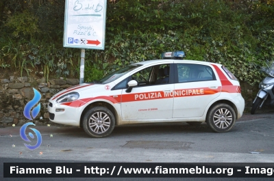 Fiat Punto VI serie
Polizia Municipale Signa
Allestita Ciabilli
Parole chiave: Fiat_Punto_VI_serie_Polizia_Municipale_Signa