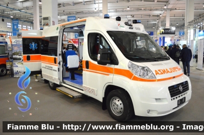 Fiat Ducato X250
Pubblica Assistenza Avis Volontari Basso Sebino (BG)
Allestita EDM
Esposta al REAS 2013
Parole chiave: Fiat_Ducato_X250_PA_Avis_Volontari_Basso_Sebino