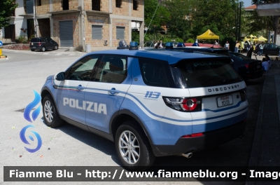 Land Rover Discovery Sport
Polizia di Stato
POLIZIA M0159
Parole chiave: Land_Rover Discovery_Sport POLIZIA_M0159