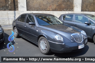 Lancia Thesis
Esercito Italiano
EI CH 502
Parole chiave: Lancia_Thesis_EI_CH_502_Esercito_Italiano