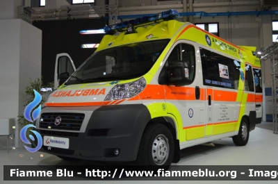 Fiat Ducato X250
Assistenza Pubblica Croce Bianca Sant'Ilario d'Enza Gattatico e Campegine
Allestita PamMobility

Esposta al REAS 2013
Parole chiave: Fiat_Ducato_X250_Assistenza_Pubblica_Croce_Bianca_S_Ilario_d_Enza_Gattatico_Campegine_REAS_2013