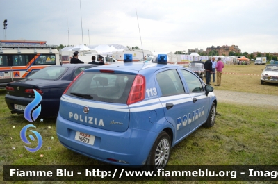 Fiat Grande Punto
Polizia di Stato
POLIZIA H6573
Parole chiave: Fiat Grande_Punto POLIZIAH6573 Meeting_Misericordie_2013