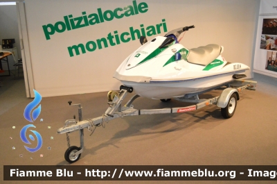 Yamaha VX
Polizia Locale
Comune di Sirmione

Esposto al REAS 2013
Parole chiave: Yamaha_VX_Polizia_Locale_Sirmione_REAS_2013