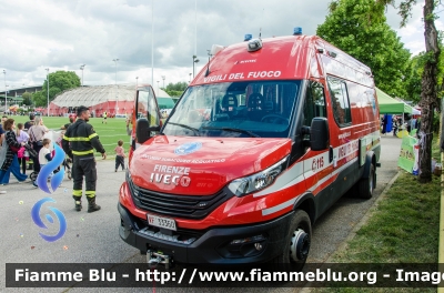 Iveco Daily VI serie restyle
Vigili del Fuoco
Comando Provinciale di Firenze
Nucleo Soccorso Subacqueo Acquatico
Allestimento Divitec
VF 33360
Parole chiave: Iveco Daily_VIserie restyle VF33360