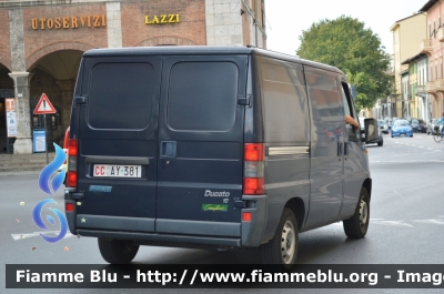 Fiat Ducato II serie
Carabinieri
CC AY 381
Parole chiave: Fiat_Ducato_II_serie_Carabinieri_CC_AY_381