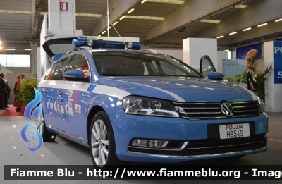 Volkswagen Passat Variant VII serie
Polizia di Stato
Polizia Stradale
In servizio sull'autostrada A21
Brescia - Piacenza
Allestita Bertazzoni
POLIZIA H6549

Esposta al REAS 2013
Parole chiave: Volkswagen_Passat_Variant_VII_serie_Polizia_Stradale_POLIZIA_H6549_REAS_2013