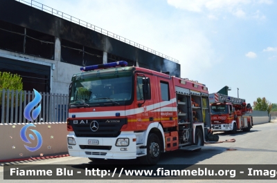 Mercedes-Benz Actros 1841 II serie
Vigili del Fuoco
Comando Provinciale di Firenze
Distaccamento di Firenze Ovest
AutoPompaSerbatoio allestimento Bai
VF 23338
Parole chiave: Mercedes_Benz_Actros_1841_II_serie_Vigili_del_Fuoco_VF_23338